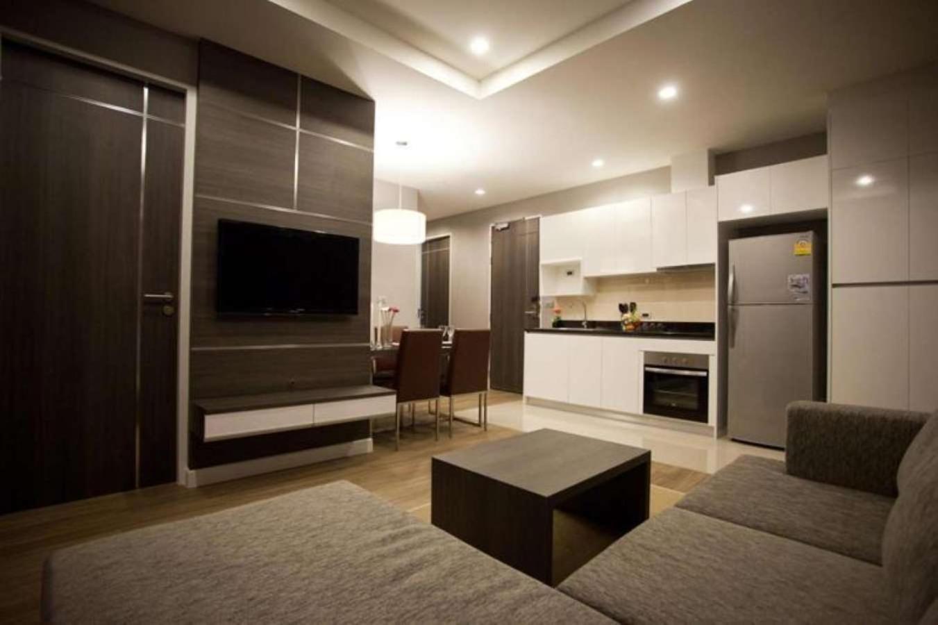 J Residence Thonglor 8 Бангкок Экстерьер фото